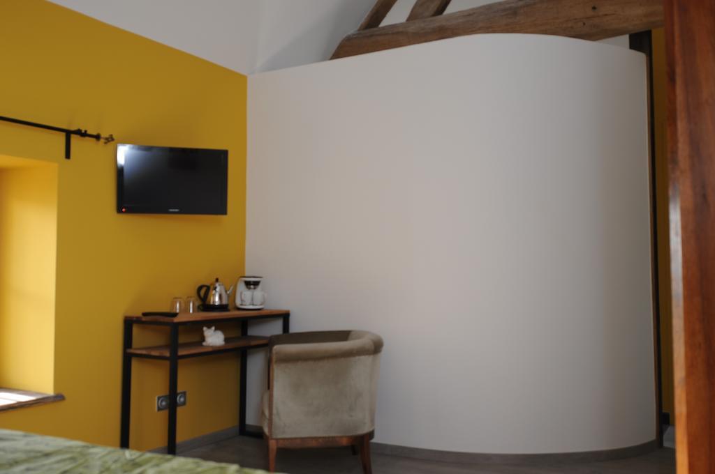 Le Clos De Fernande Corcelles-les-Arts Zimmer foto