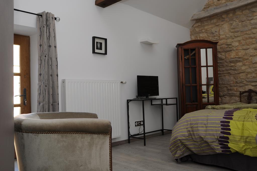 Le Clos De Fernande Corcelles-les-Arts Zimmer foto